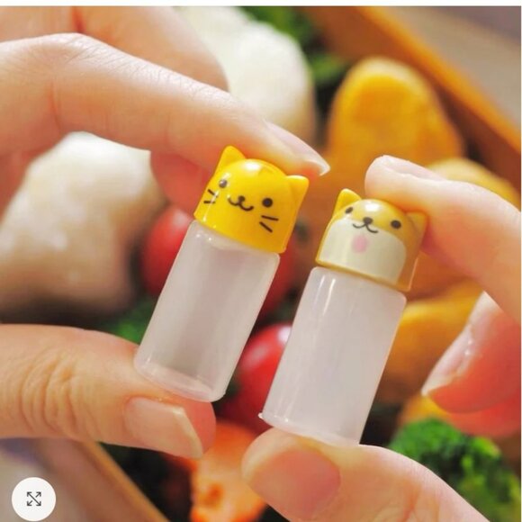 6pc Mini Portable Sauce Bottle Bento - NWT - Picture 1 of 5